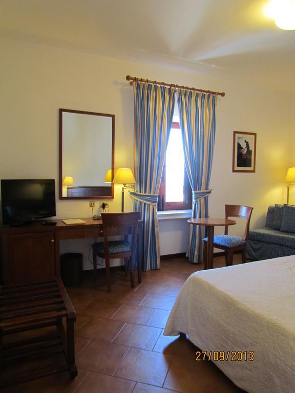 Hotel Villa Meligunis Lipari  Room photo